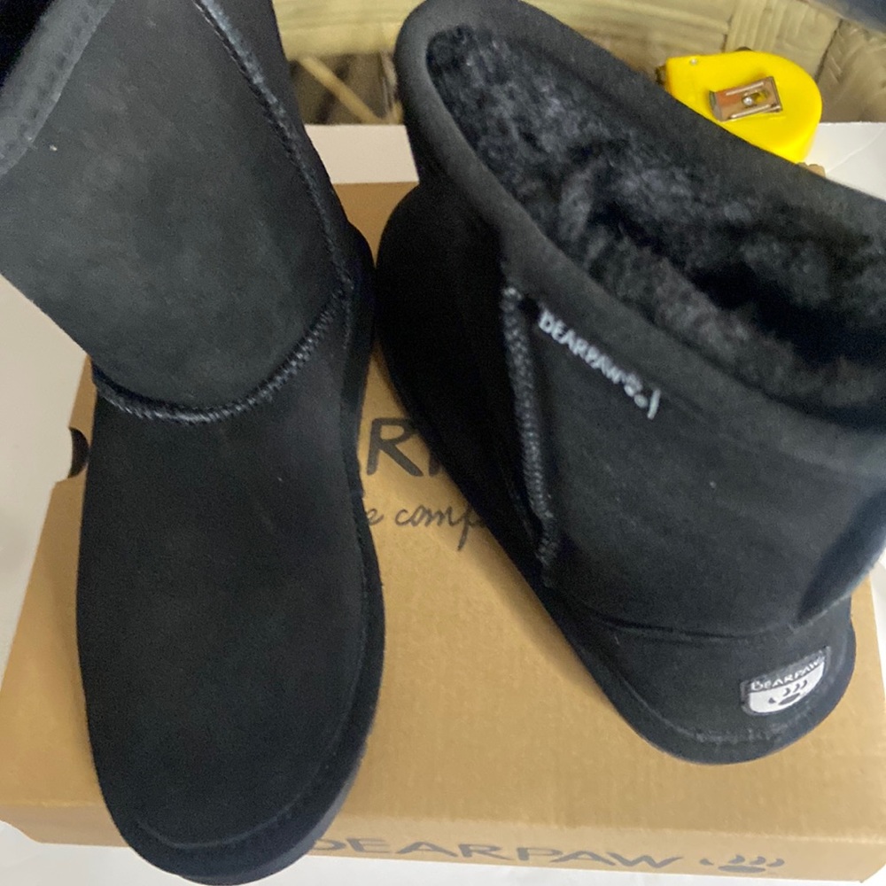 Bearpaw Emma boots